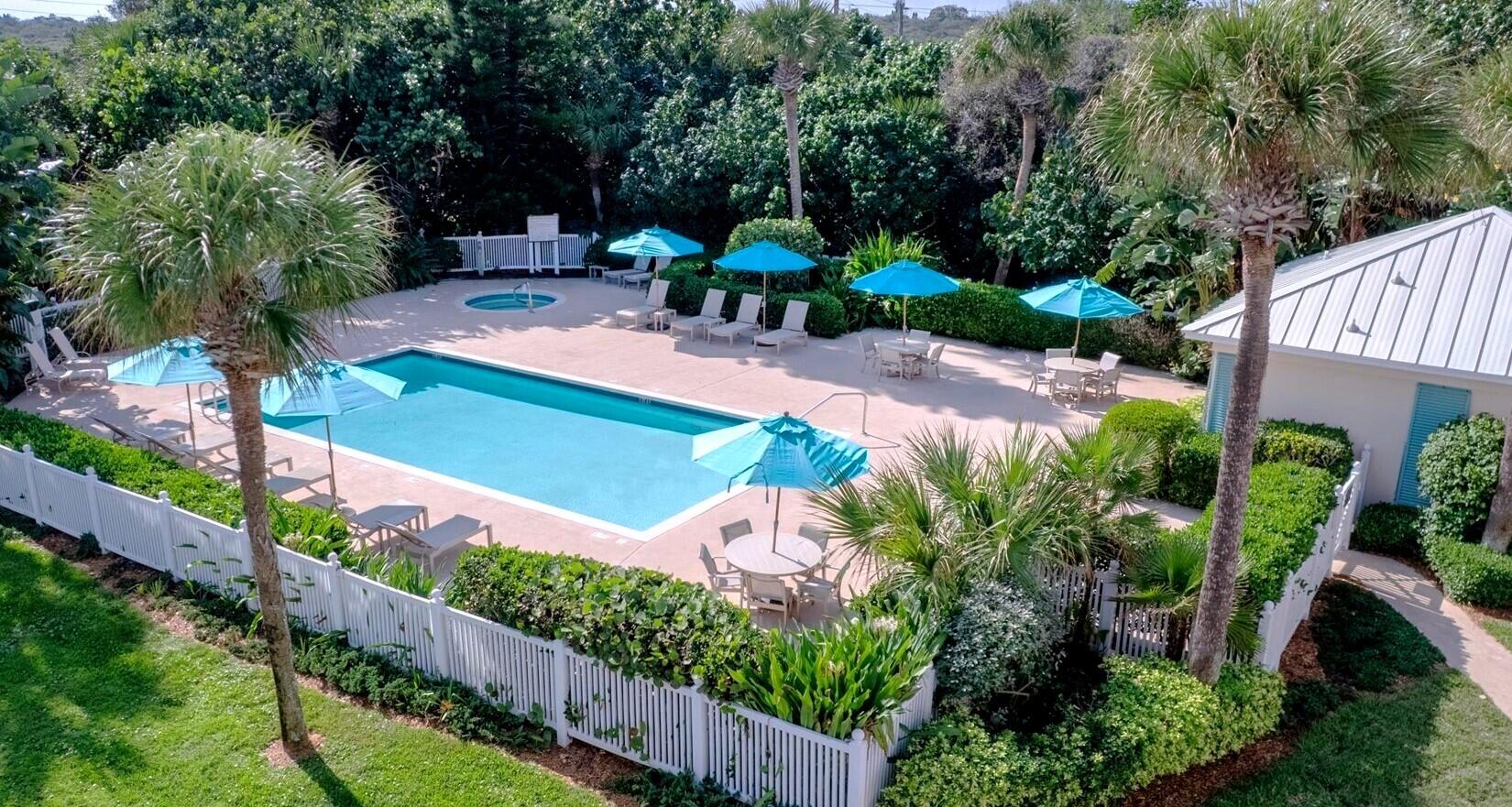 BEACH VILLAS AT SEA OAKS CONDO - Residential