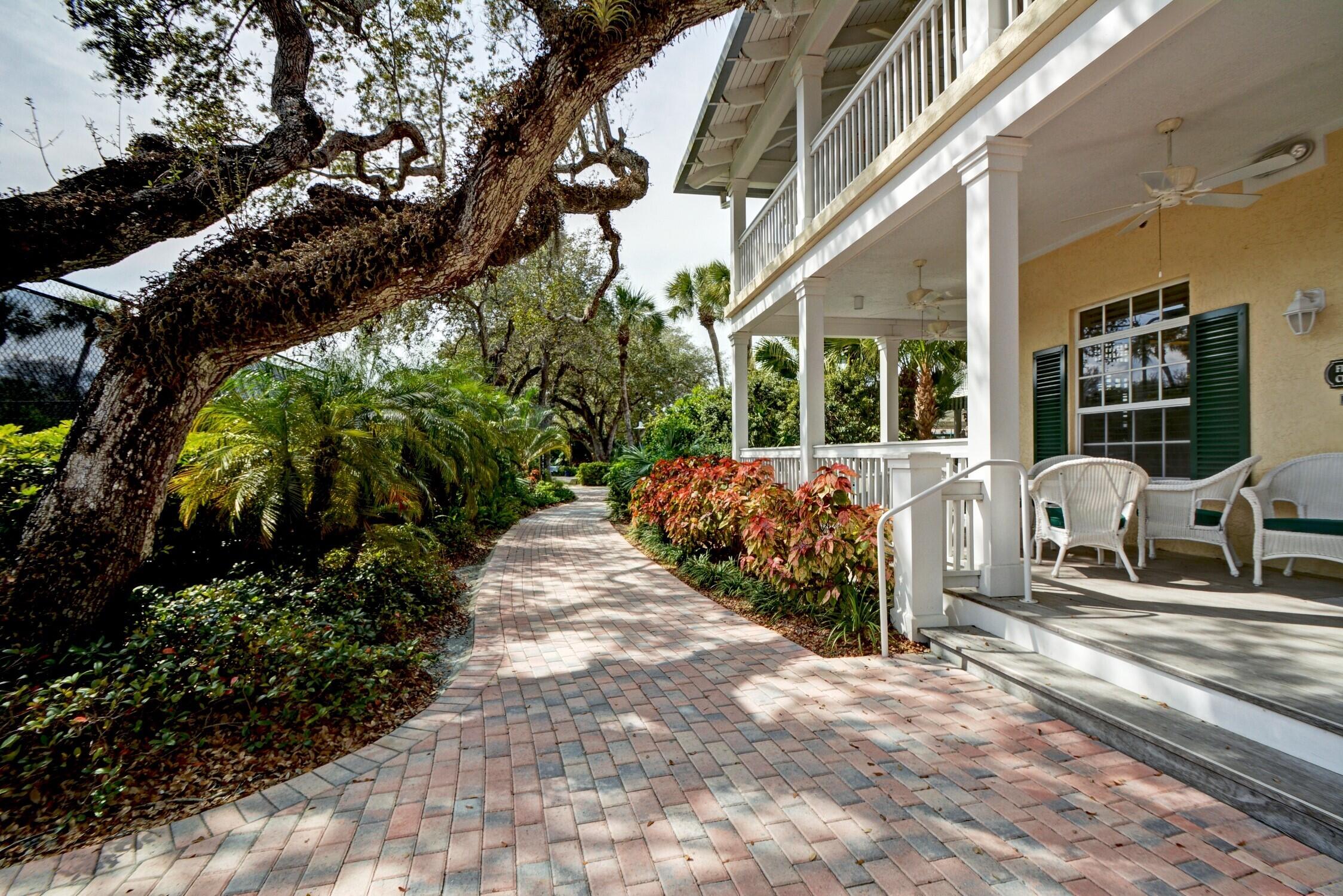 BEACH VILLAS AT SEA OAKS CONDO - Residential