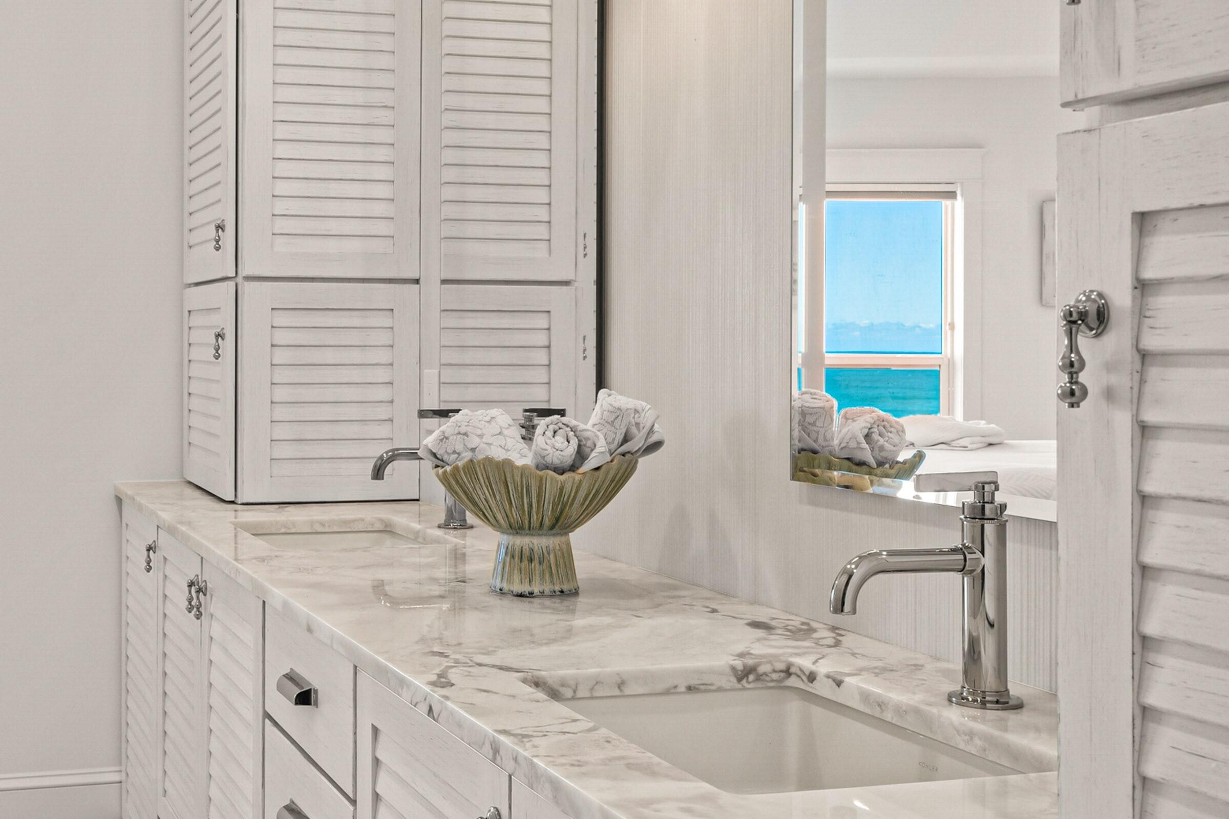 BEACH VILLAS AT SEA OAKS CONDO - Residential