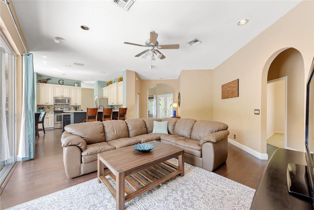 PARK PLACE/ WYNDHAM LAKES - Residential