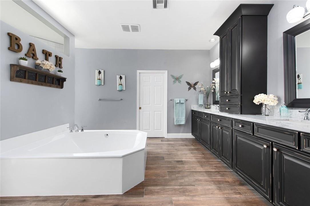 PARK PLACE/ WYNDHAM LAKES - Residential