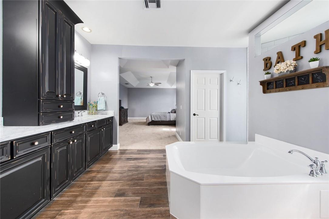 PARK PLACE/ WYNDHAM LAKES - Residential