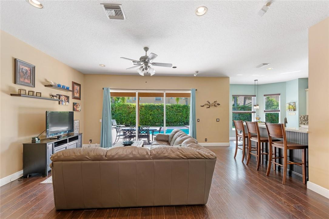 PARK PLACE/ WYNDHAM LAKES - Residential