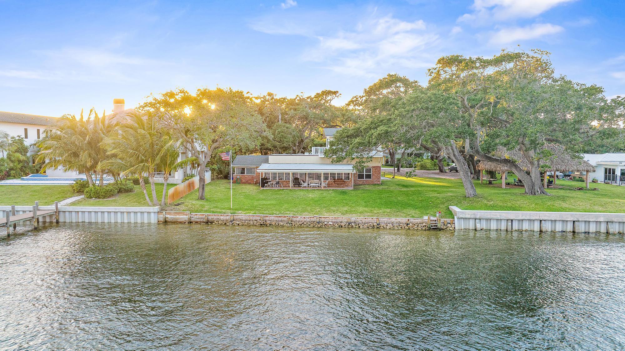 INTRACOASTAL PARK - Residential