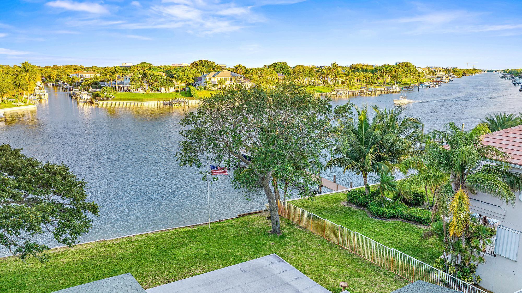 INTRACOASTAL PARK - Residential