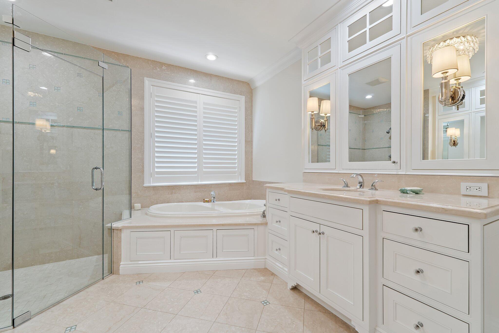 Jupiter Hills - Residential