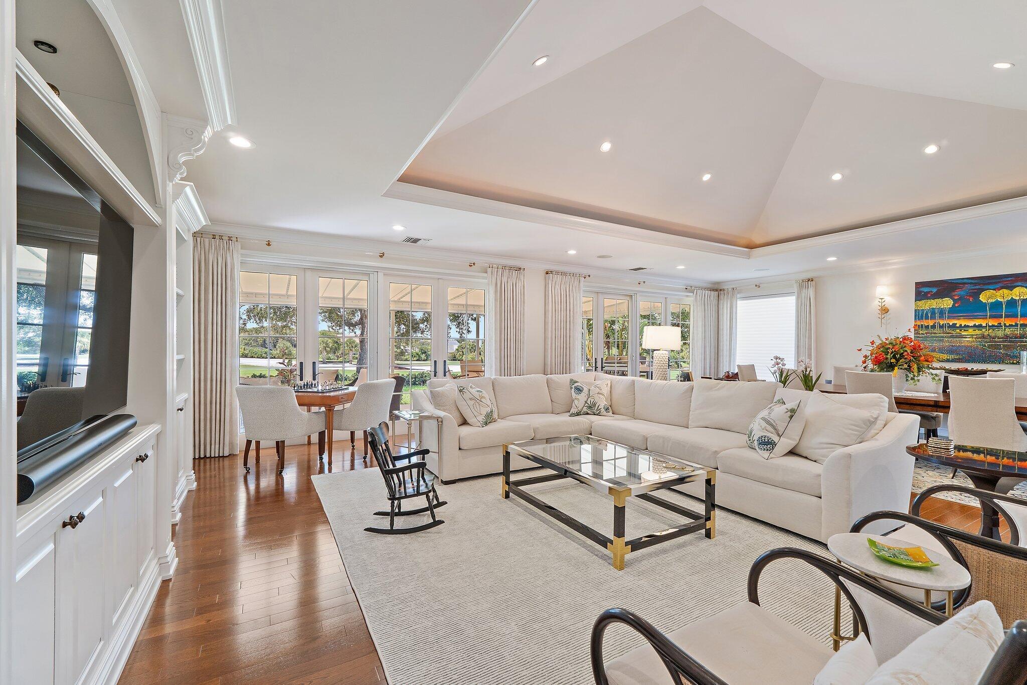 Jupiter Hills - Residential