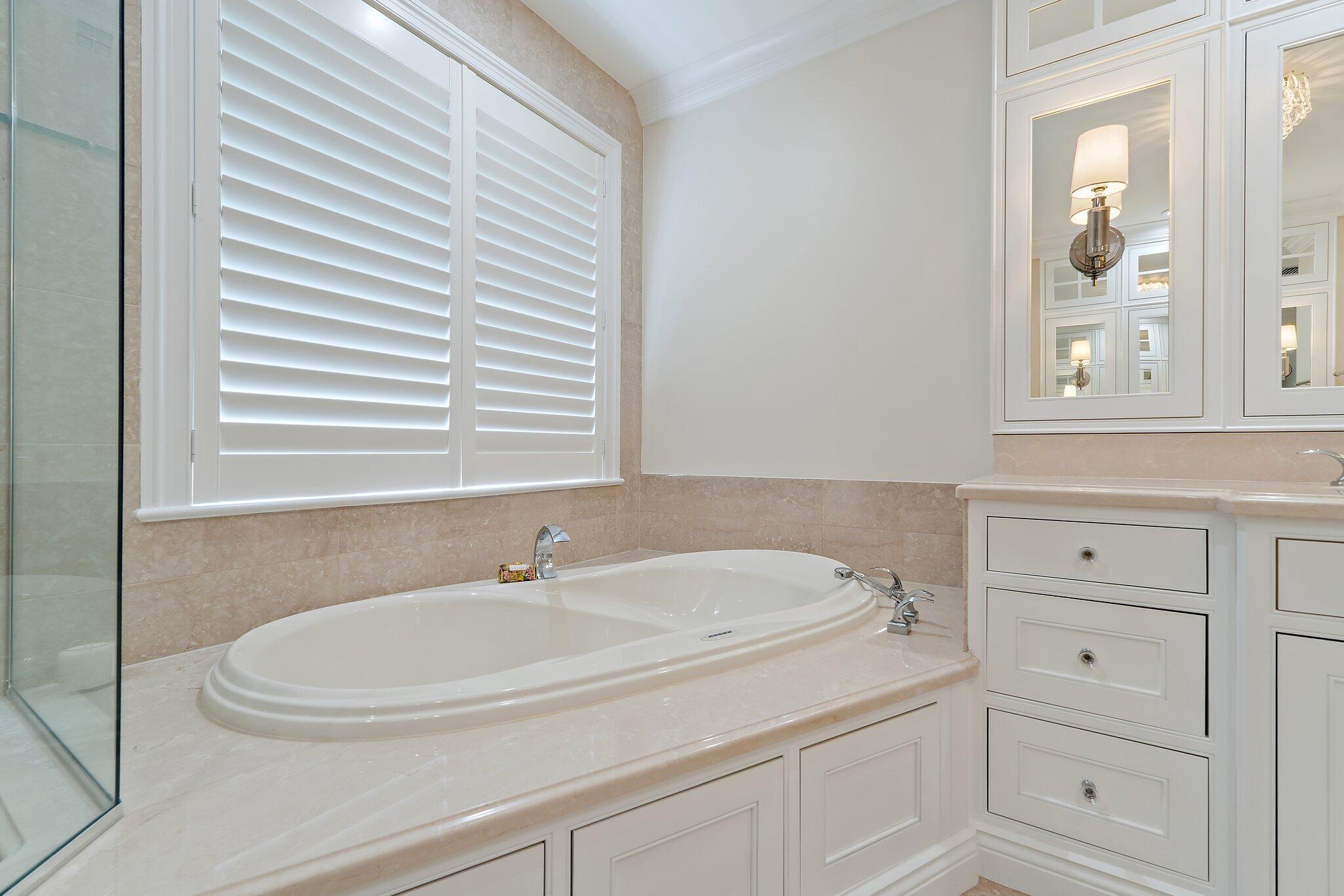 Jupiter Hills - Residential