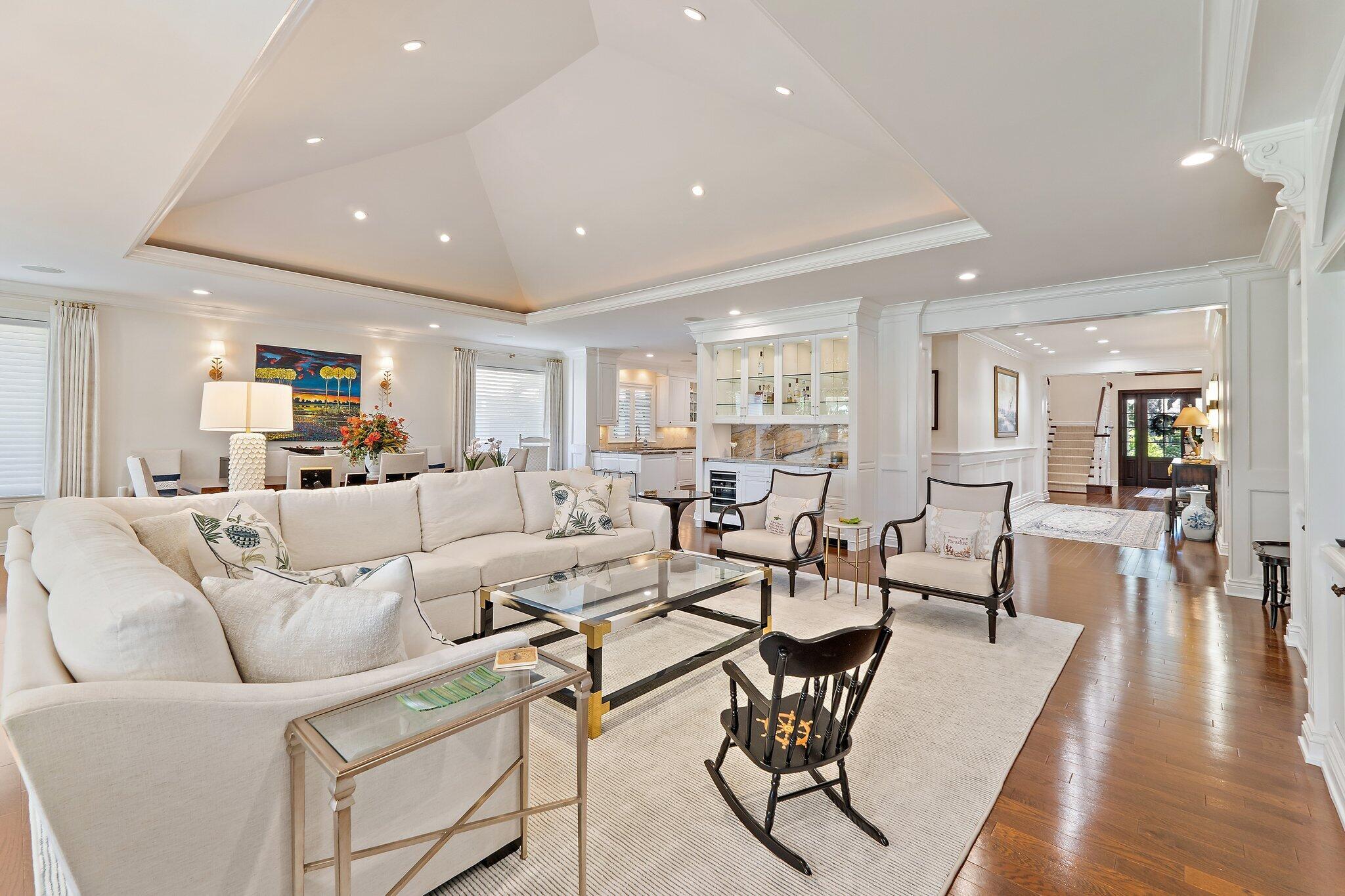 Jupiter Hills - Residential