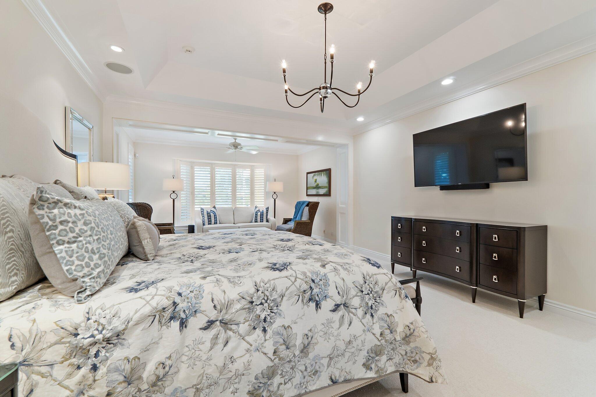 Jupiter Hills - Residential