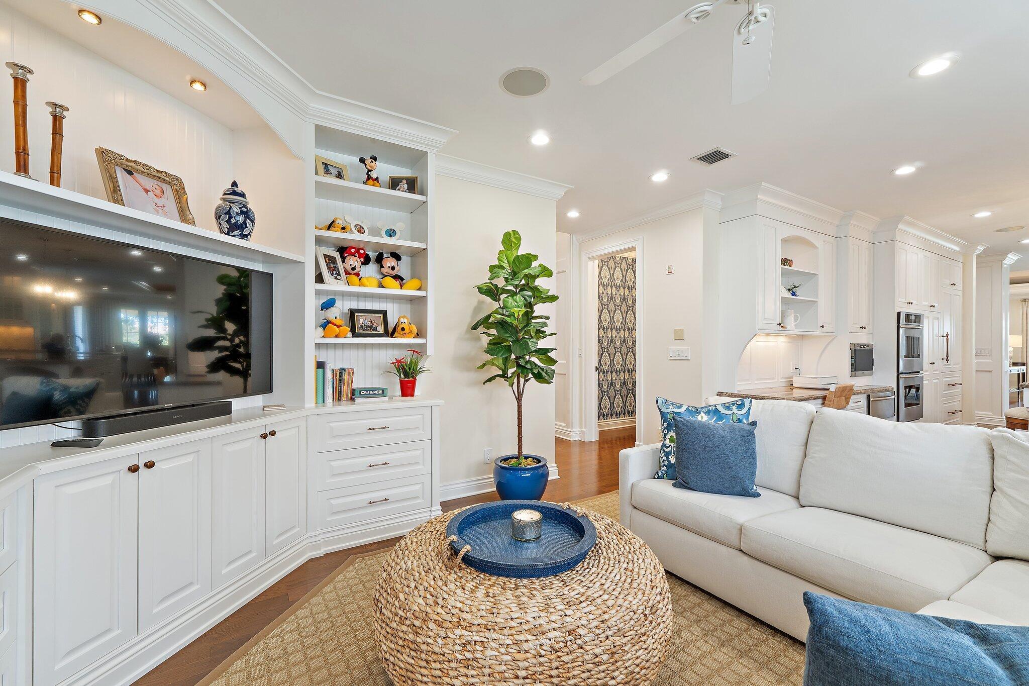 Jupiter Hills - Residential