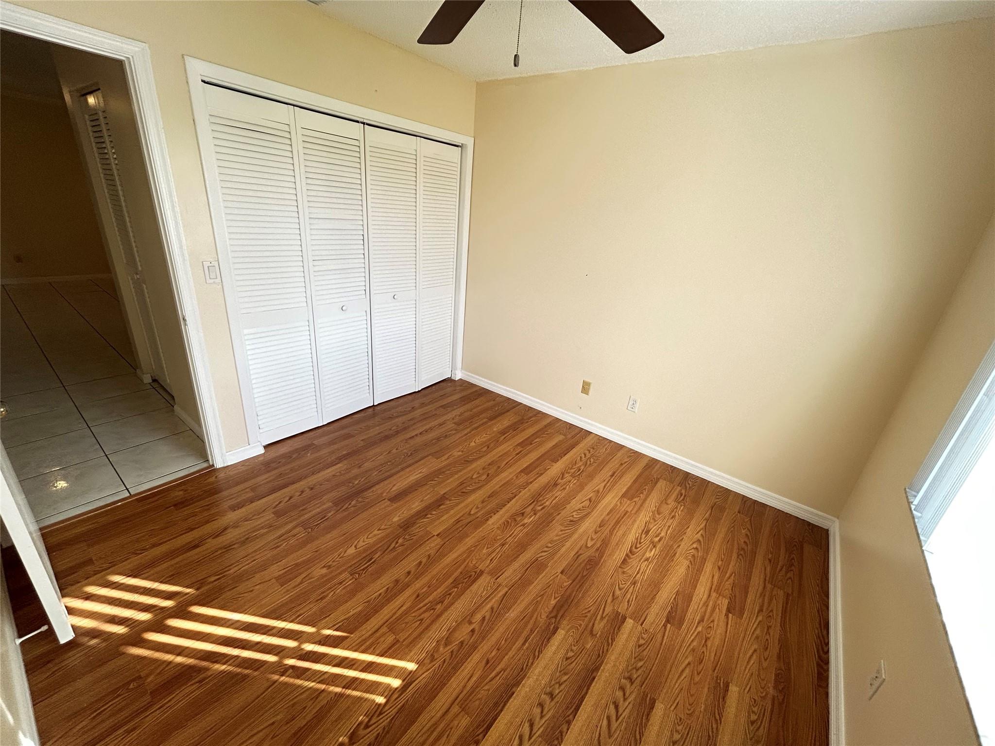 Grenadier Lakes At Welleb - Residential Lease