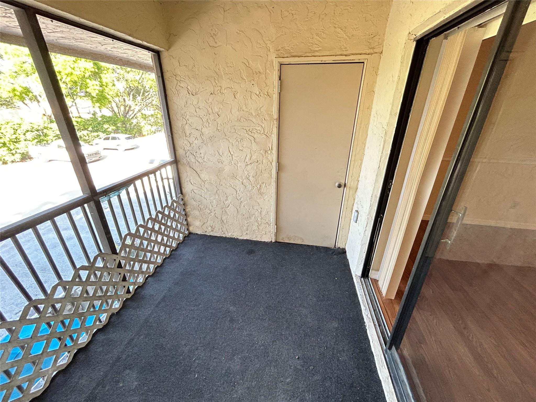 Grenadier Lakes At Welleb - Residential Lease