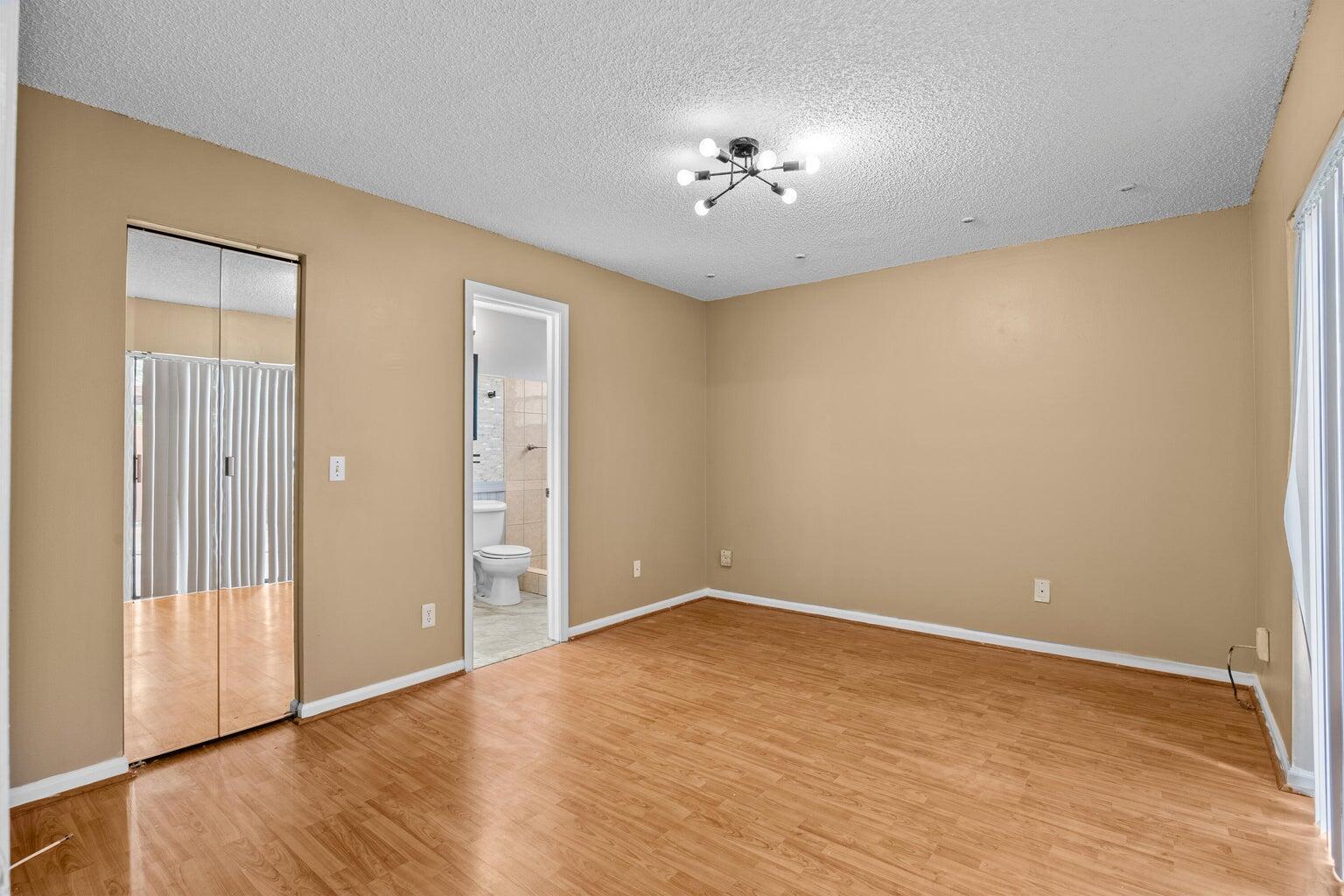 TREE LAKE - Residential Lease