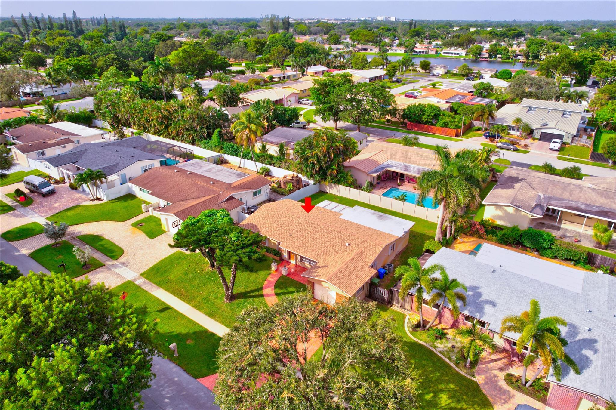 Pembroke Lakes Sec 1 76-4 - Residential