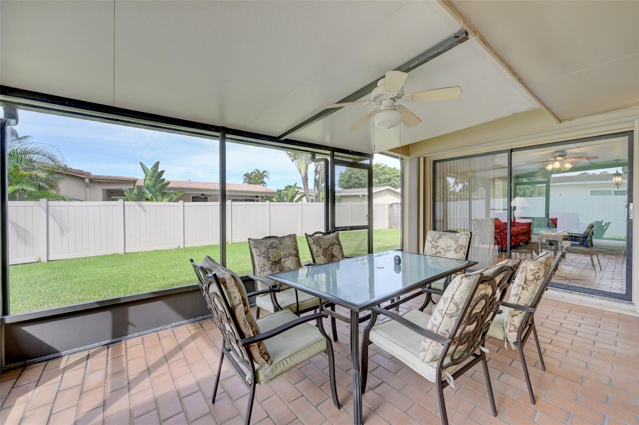 Pembroke Lakes Sec 1 76-4 - Residential