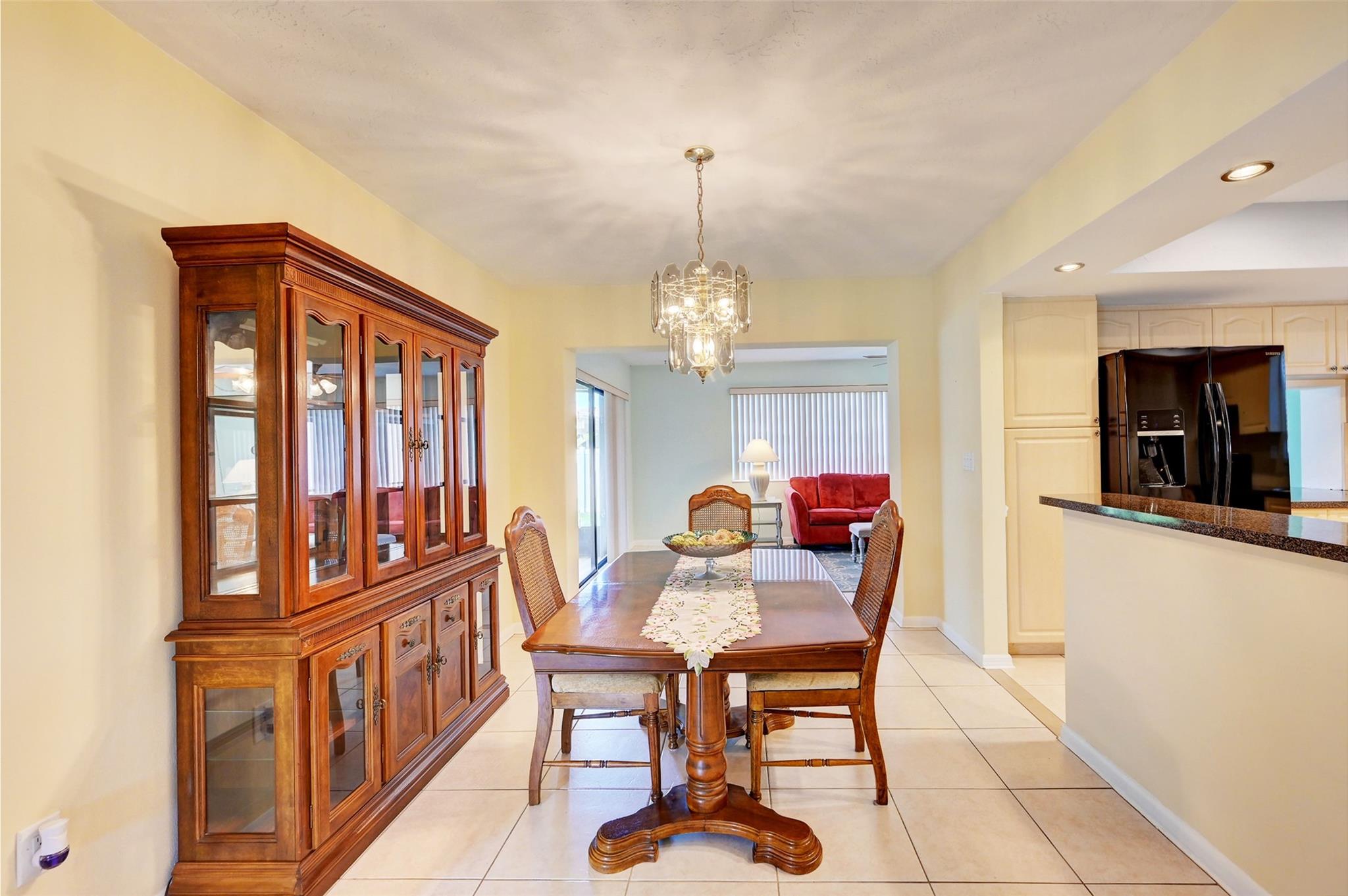Pembroke Lakes Sec 1 76-4 - Residential