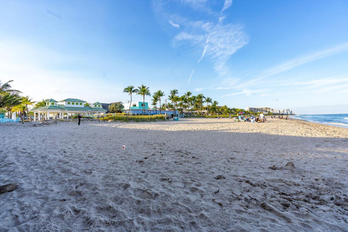 LEISURE BY THE SEA CONDO - Residential