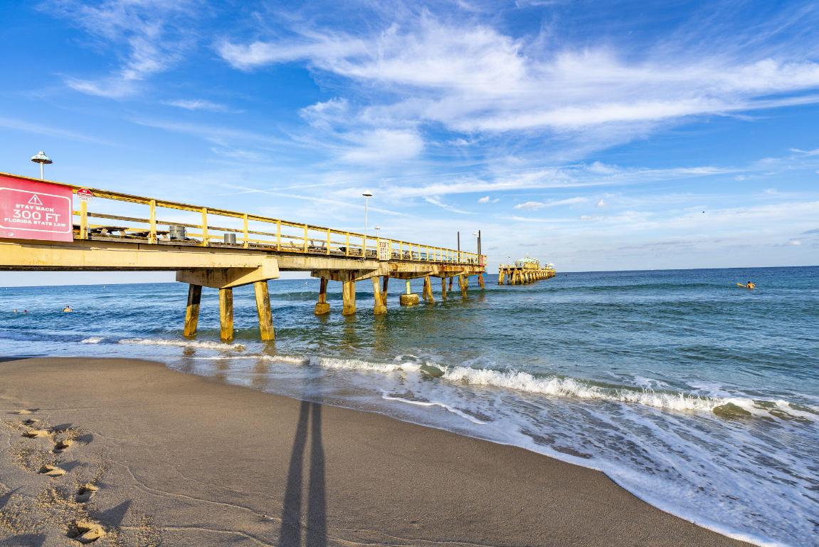 LEISURE BY THE SEA CONDO - Residential