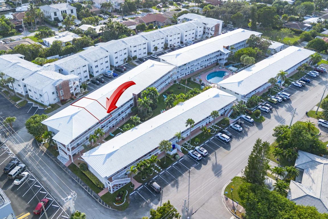 LEISURE BY THE SEA CONDO - Residential