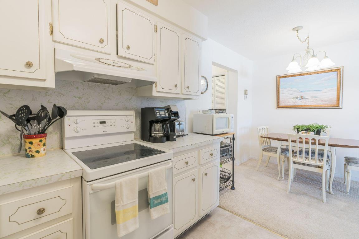 LEISURE BY THE SEA CONDO - Residential