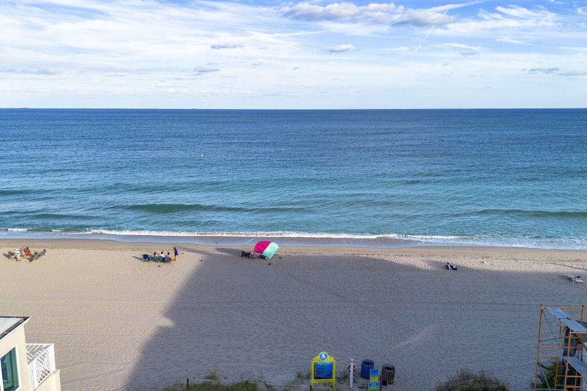 LEISURE BY THE SEA CONDO - Residential