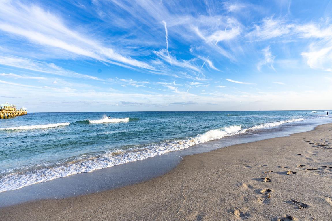 LEISURE BY THE SEA CONDO - Residential