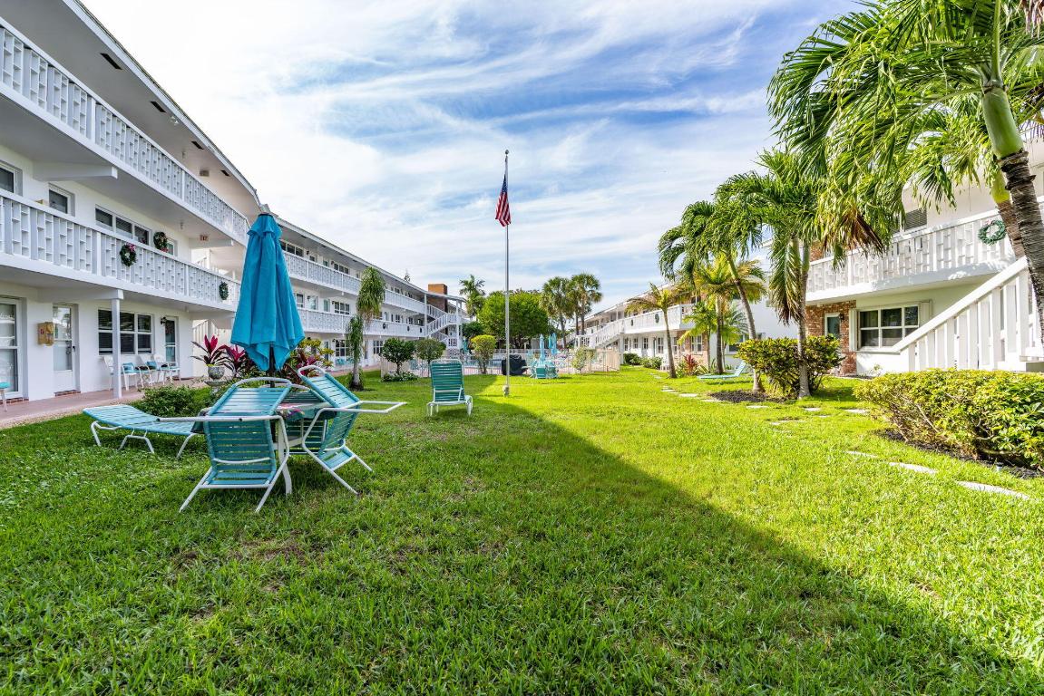 LEISURE BY THE SEA CONDO - Residential