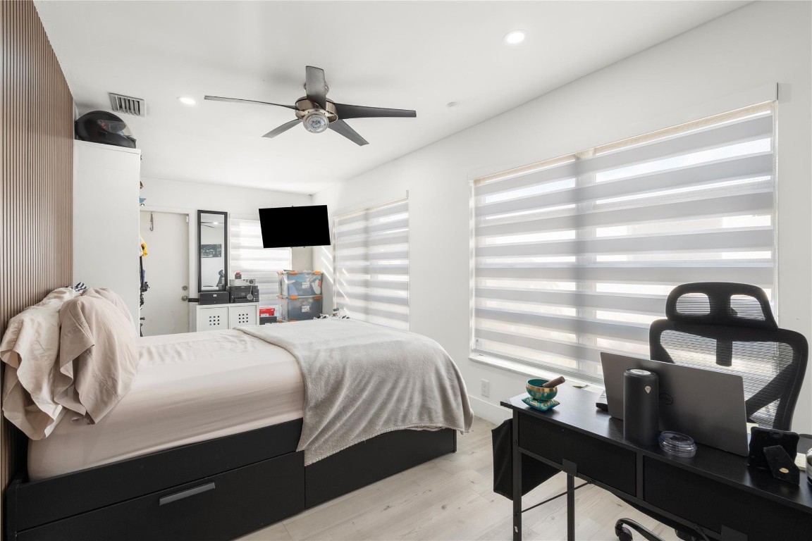 Crystal Lake 4th Sec 66-1 - Residential