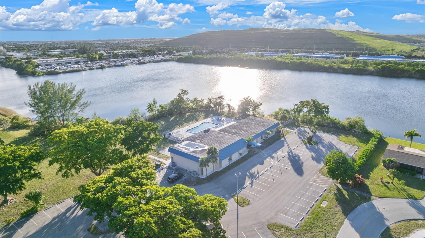 Crystal Lake 4th Sec 66-1 - Residential