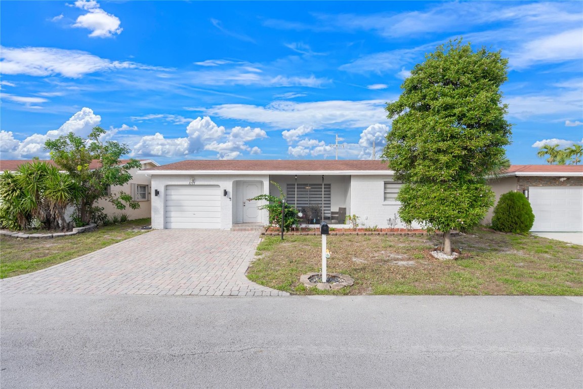 Crystal Lake 4th Sec 66-1 - Residential