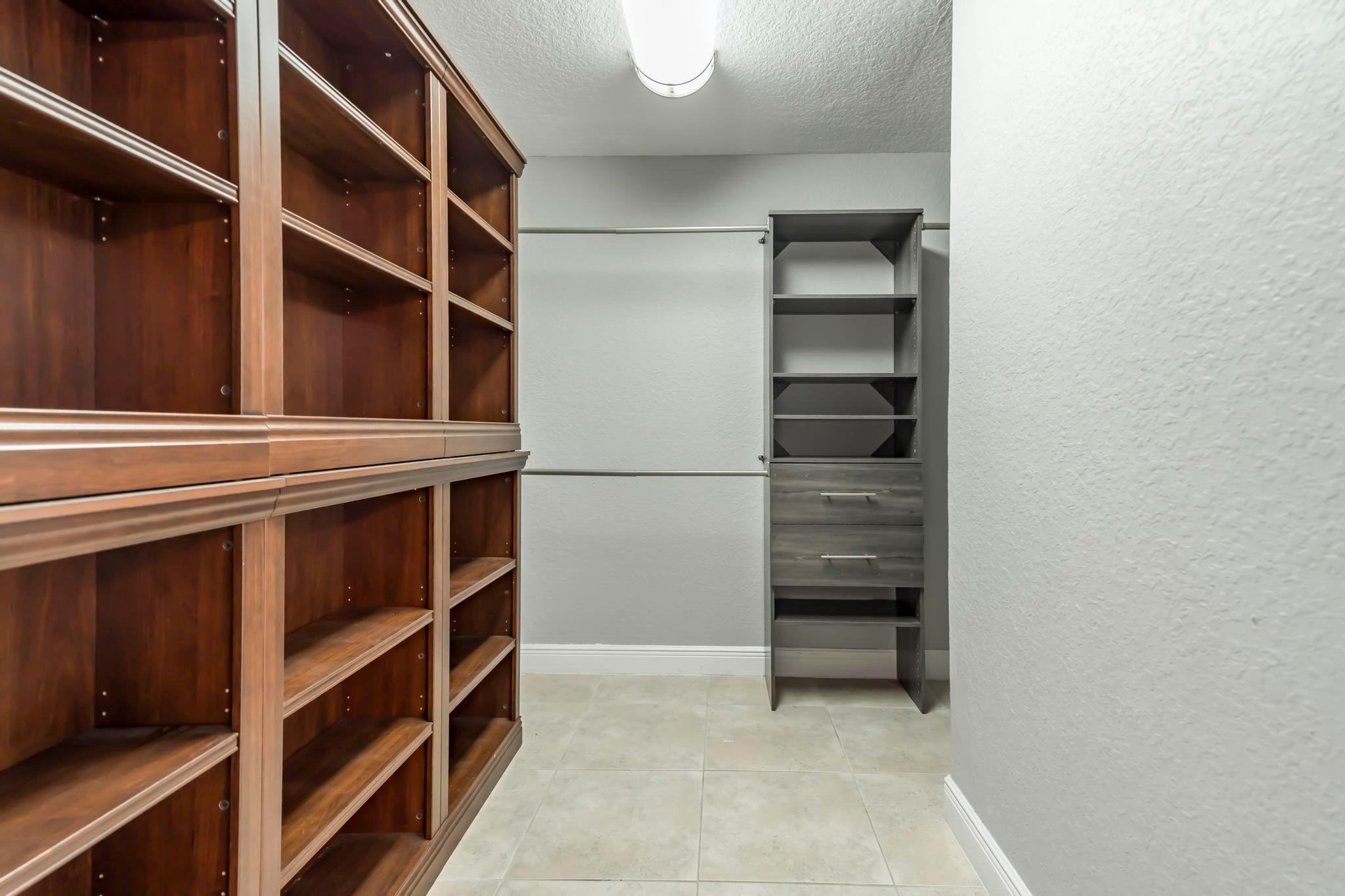 Chambers Sub Sw1/4 1-5b B - Residential Lease