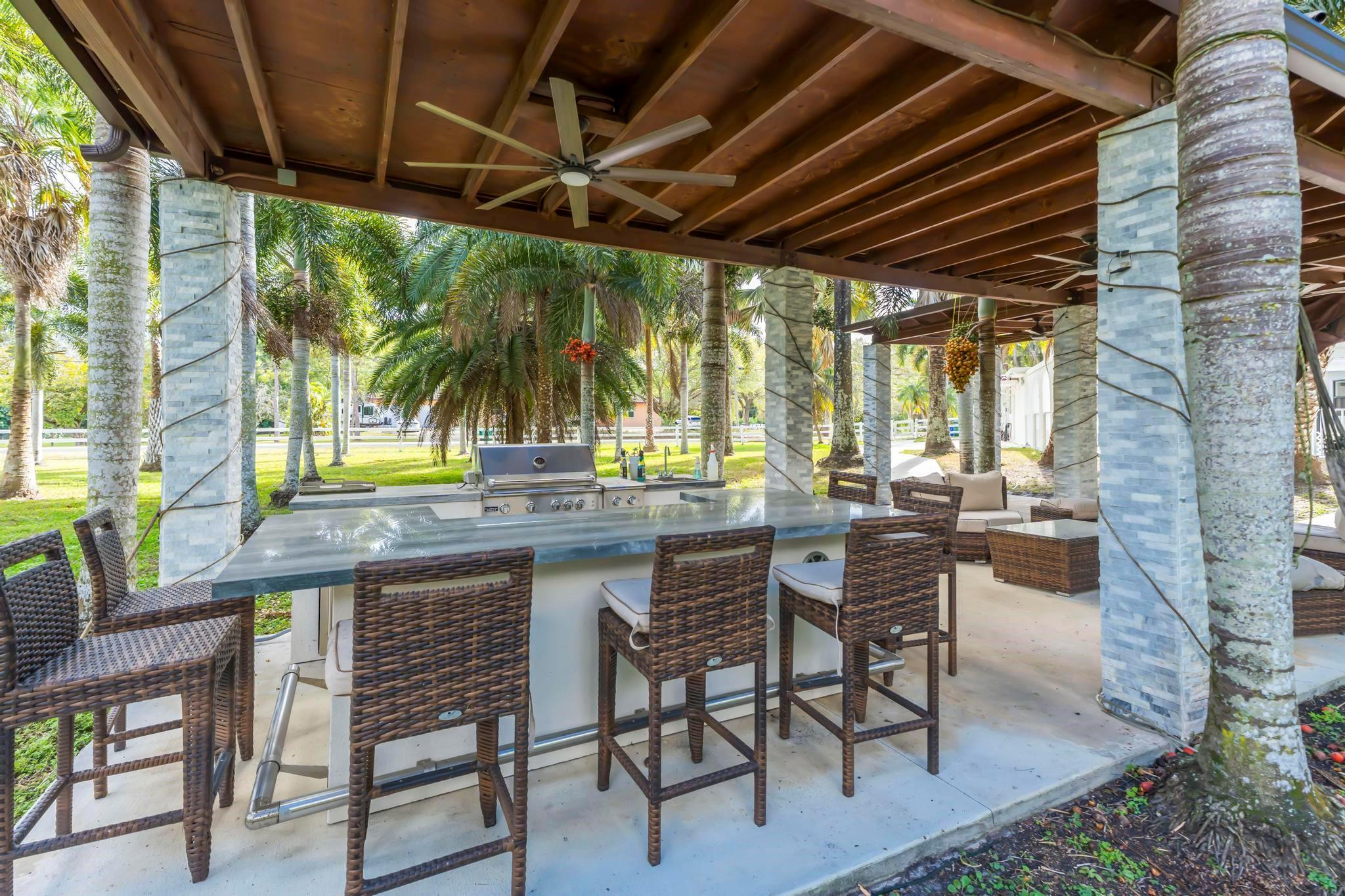 Chambers Sub Sw1/4 1-5b B - Residential Lease