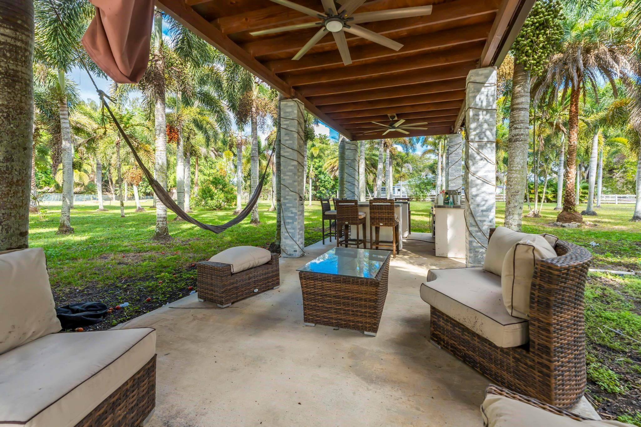 Chambers Sub Sw1/4 1-5b B - Residential Lease