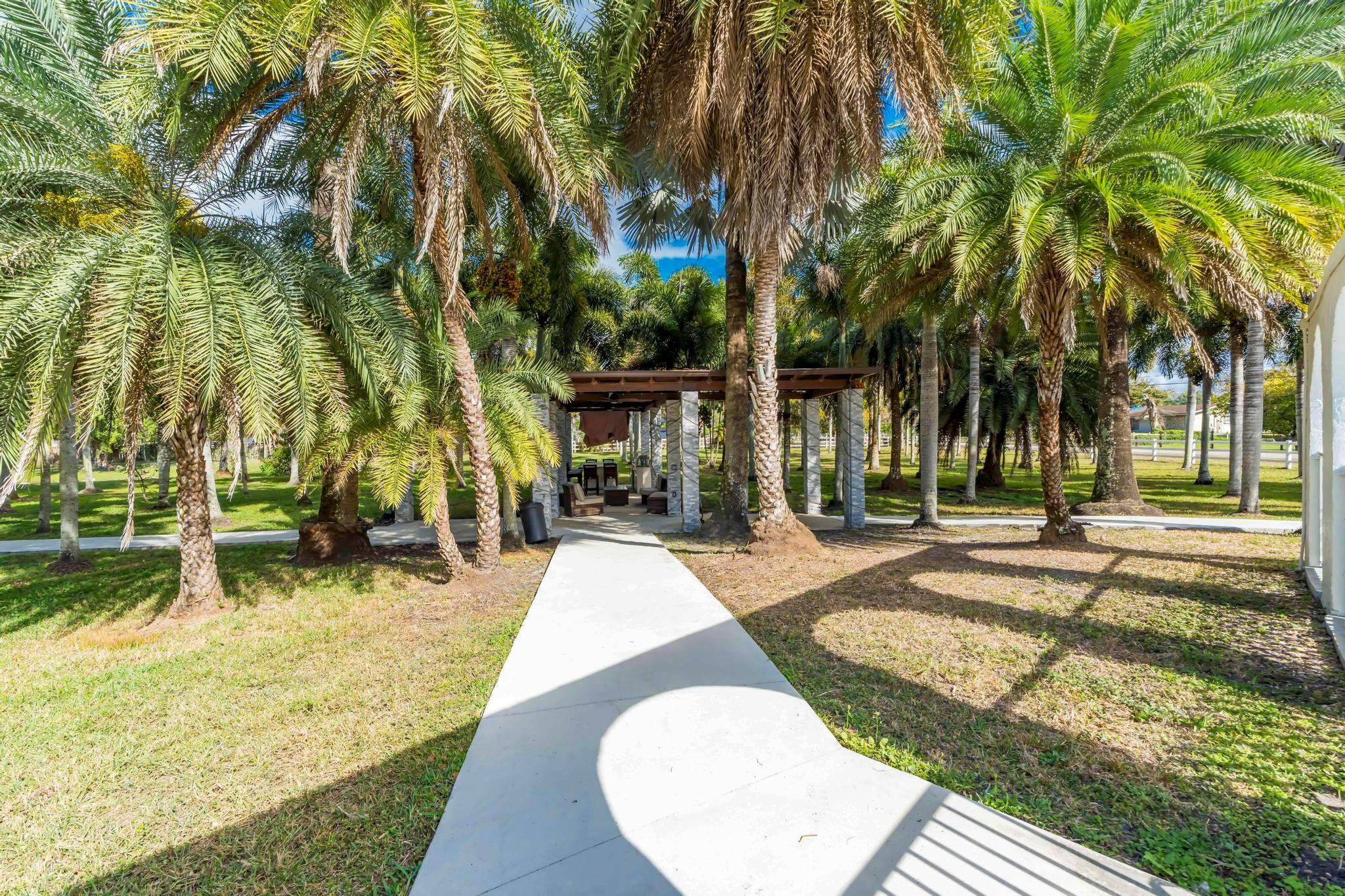 Chambers Sub Sw1/4 1-5b B - Residential Lease