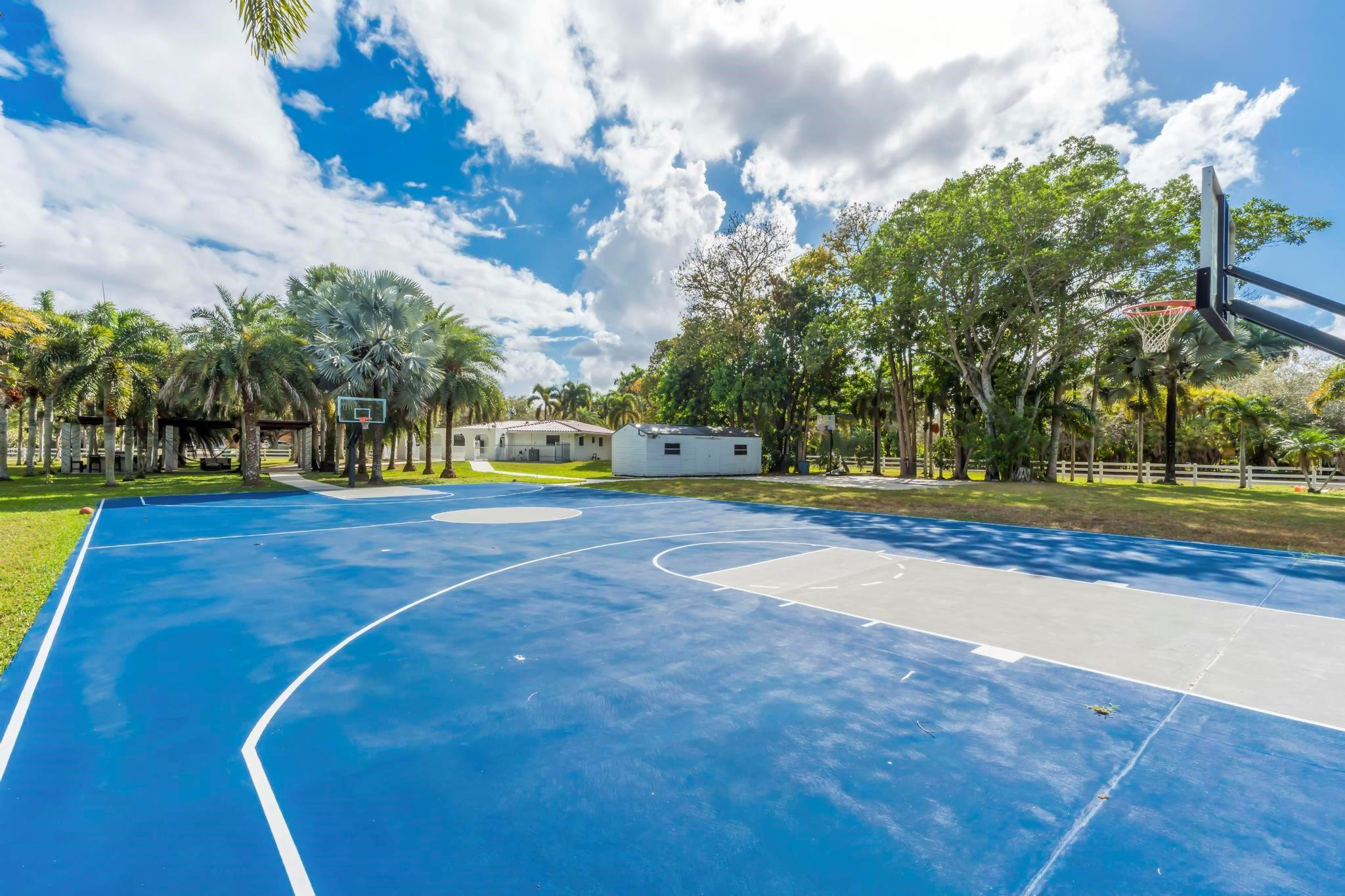 Chambers Sub Sw1/4 1-5b B - Residential Lease