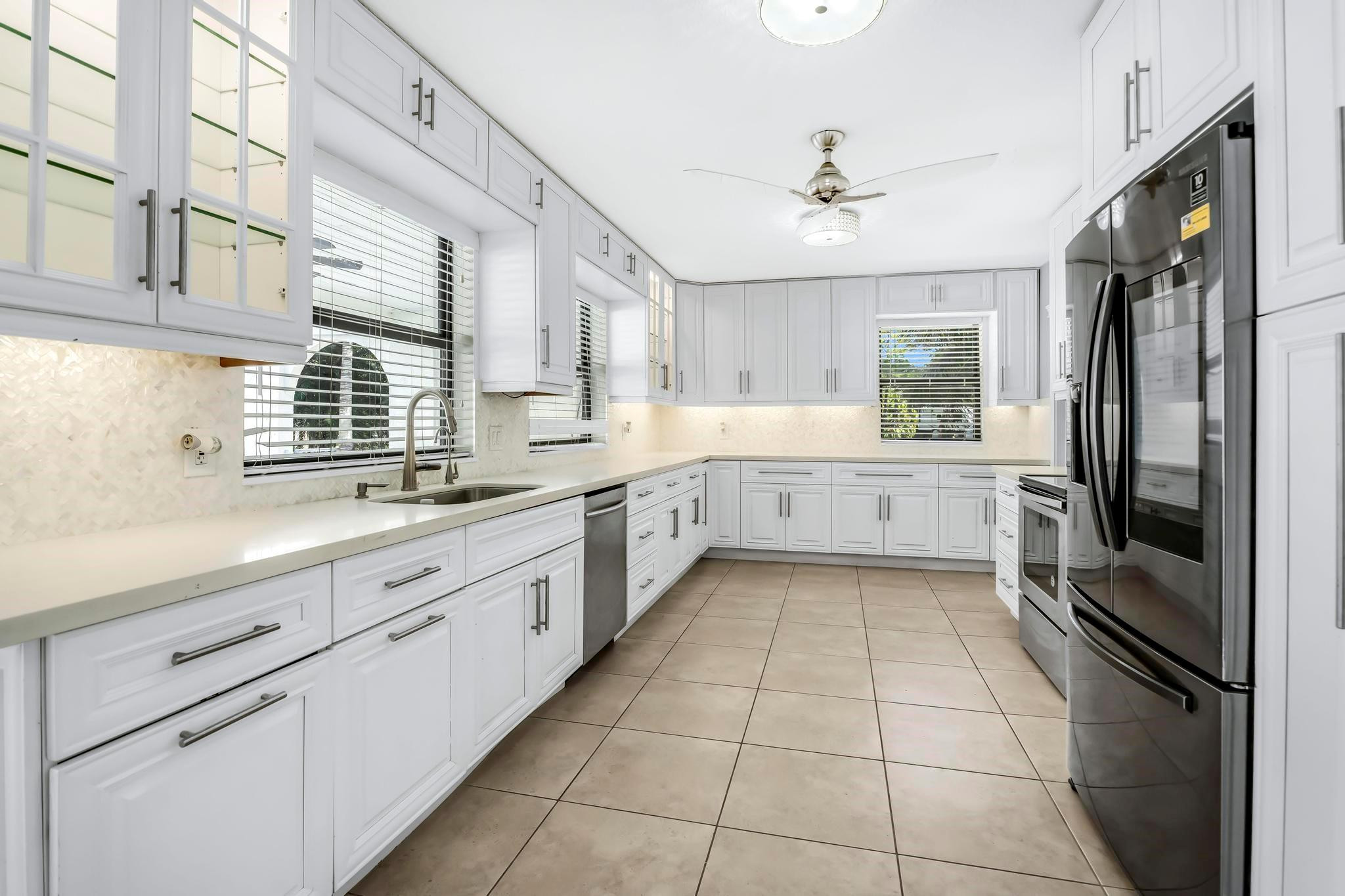 Chambers Sub Sw1/4 1-5b B - Residential Lease