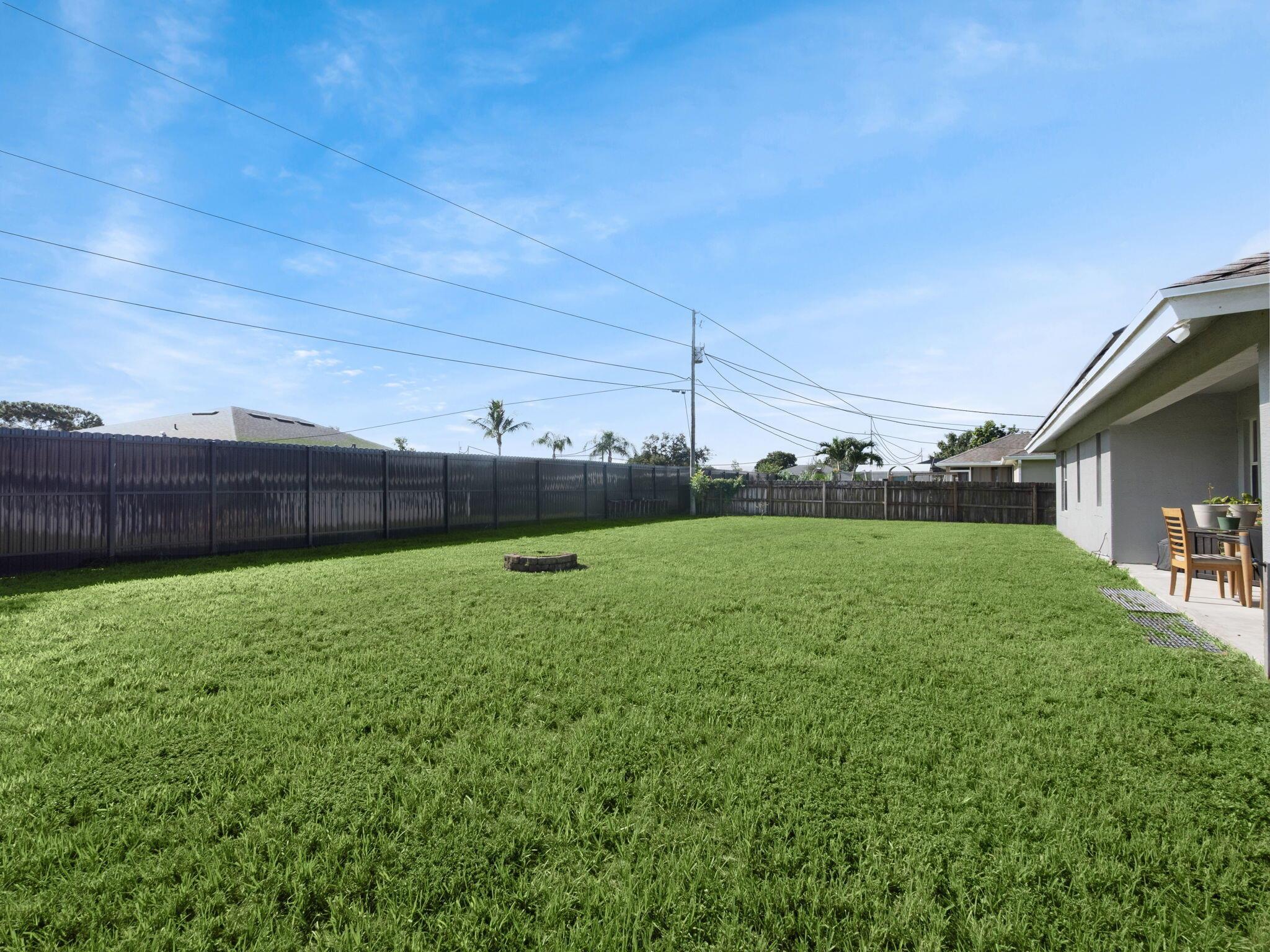 PORT ST LUCIE SECTION 33 - Residential