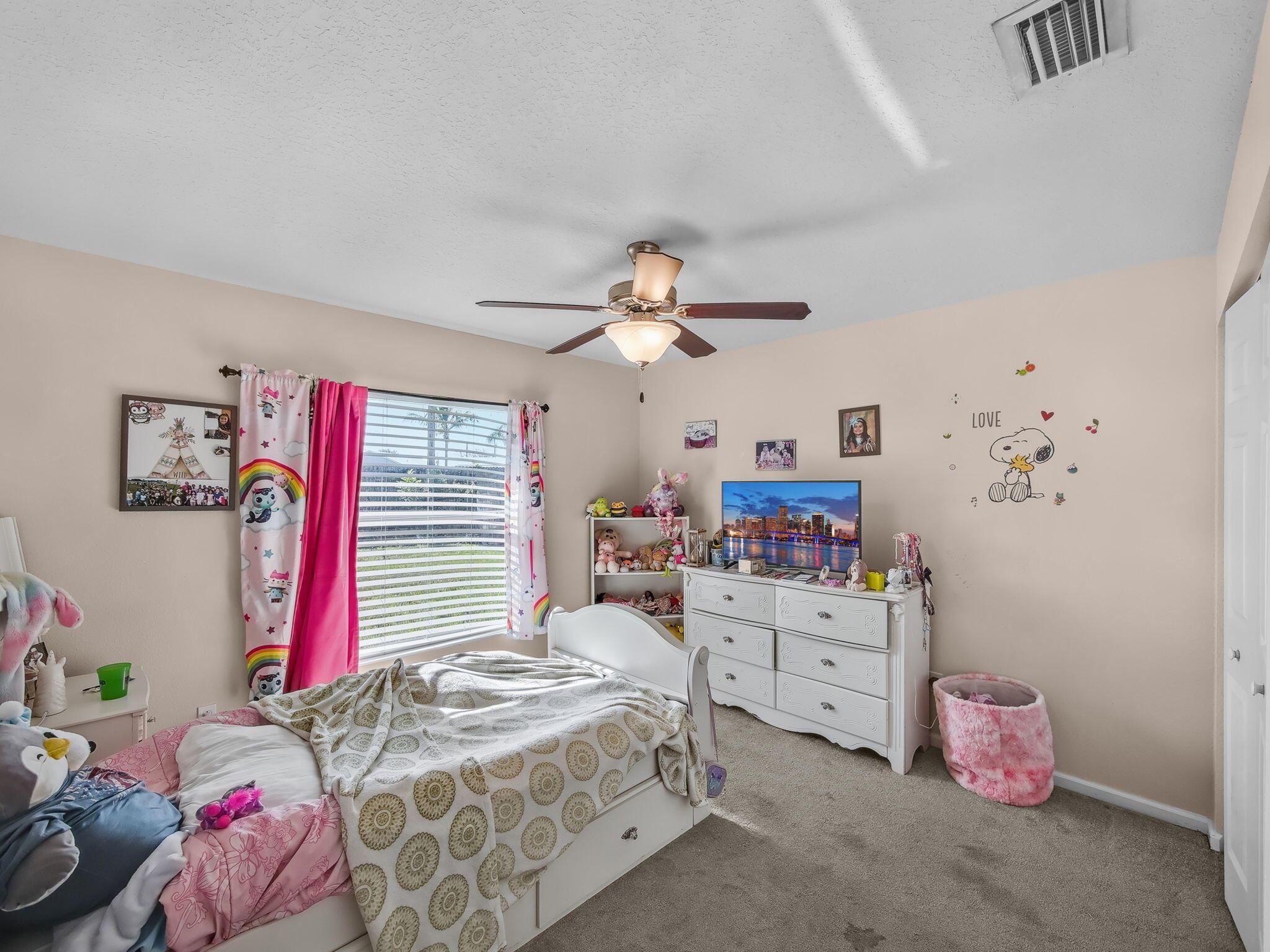 PORT ST LUCIE SECTION 33 - Residential