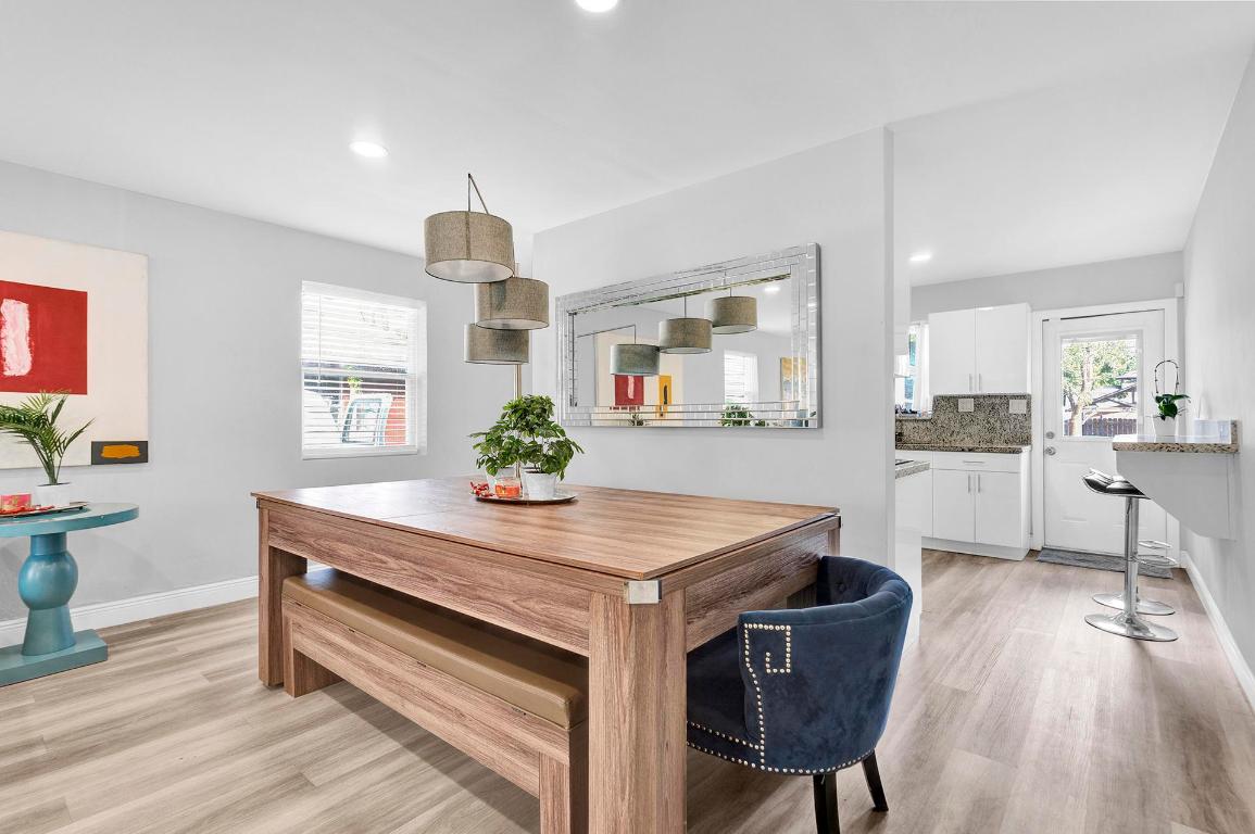 SOUTH HOLLYWOOD AMD PLAT - Residential Lease