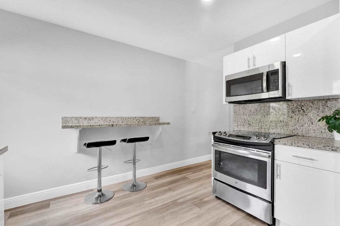 SOUTH HOLLYWOOD AMD PLAT - Residential Lease