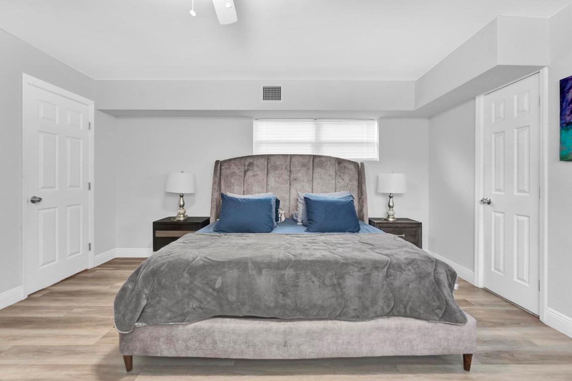 SOUTH HOLLYWOOD AMD PLAT - Residential Lease