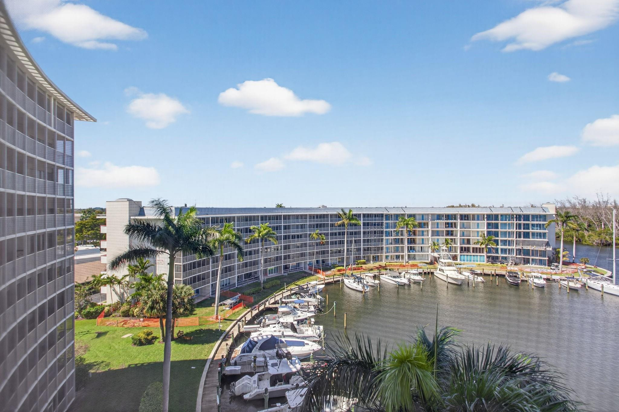 HILLSBORO COVE - Residential