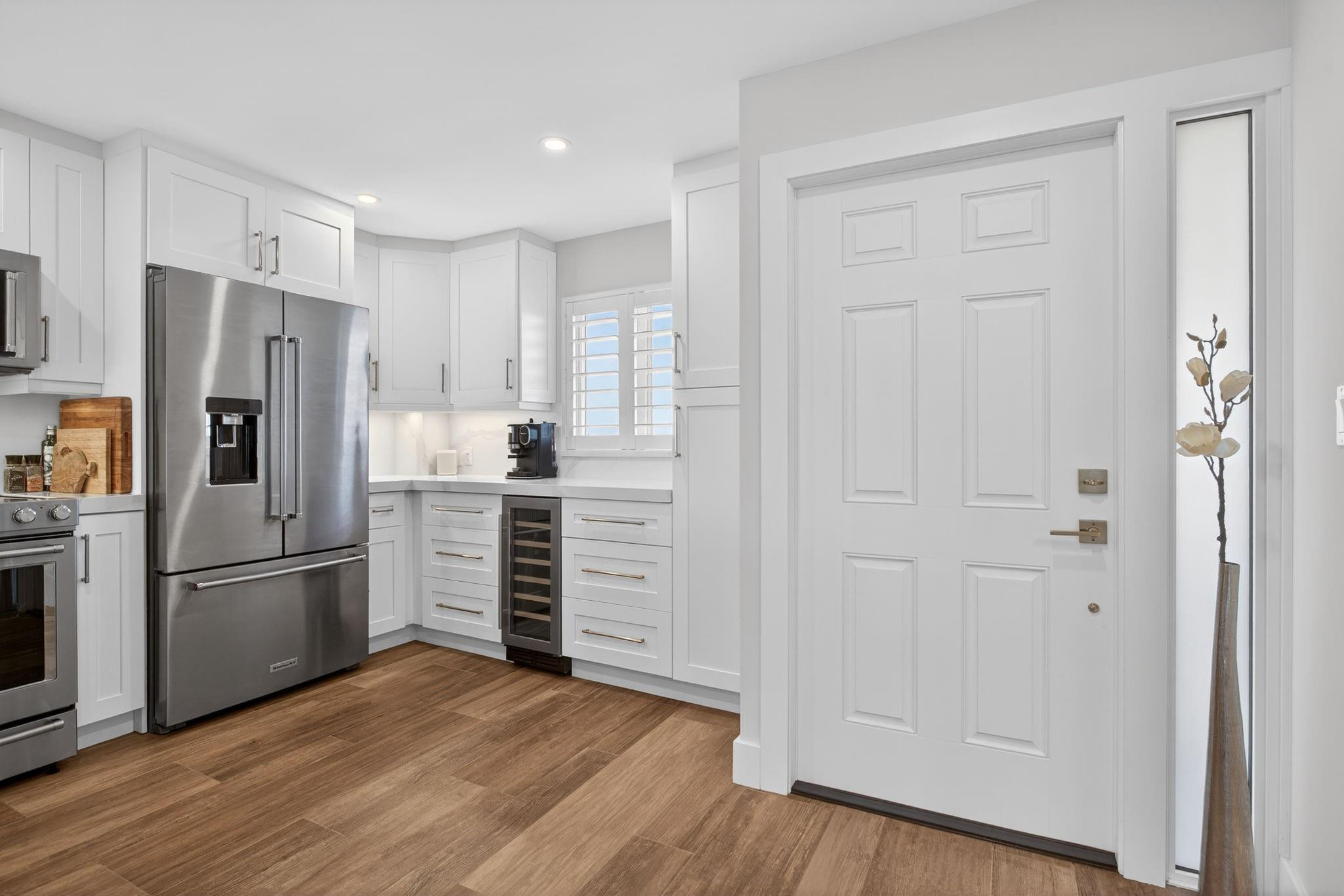 1523 E Hillsboro Boulevard 734