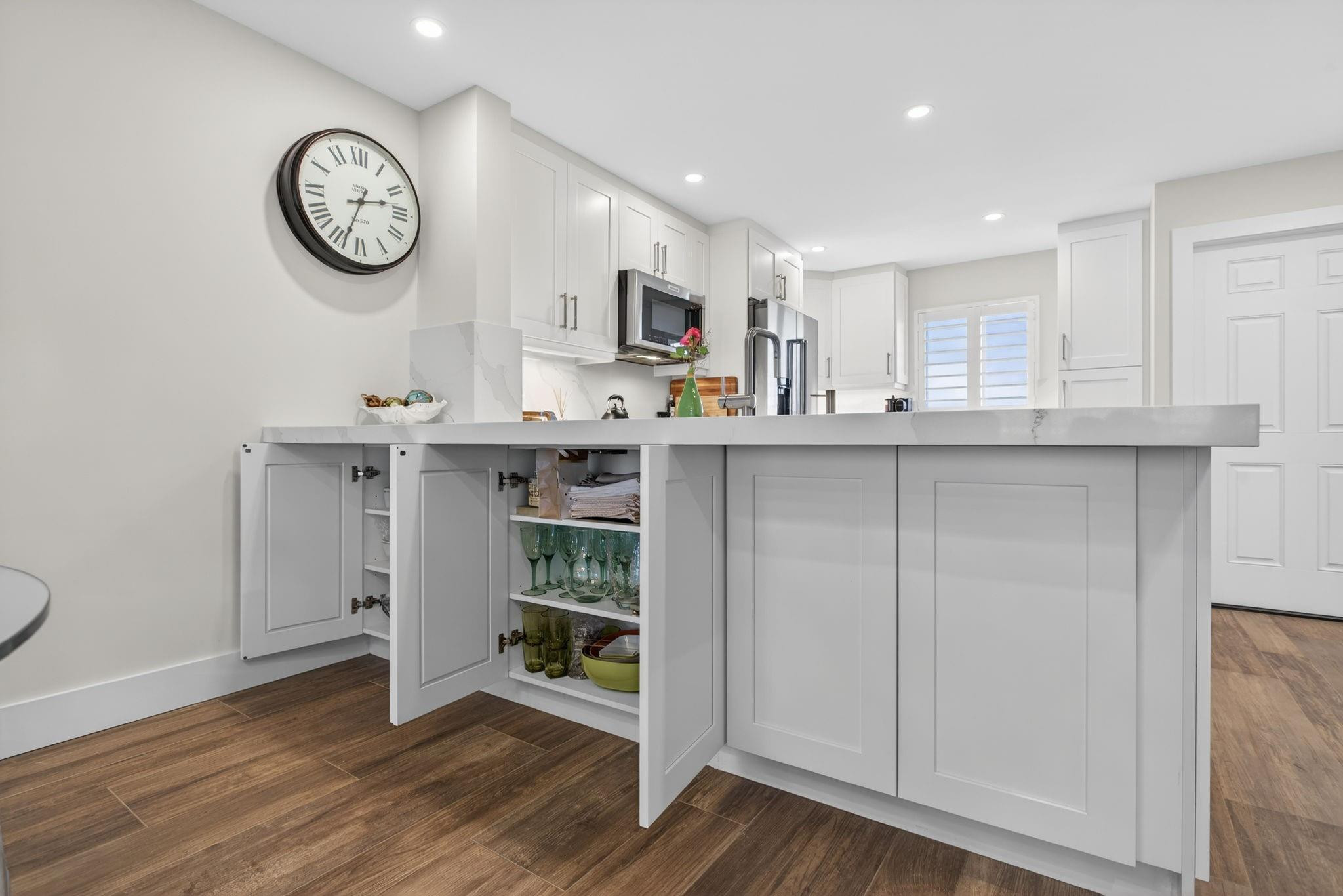 HILLSBORO COVE - Residential