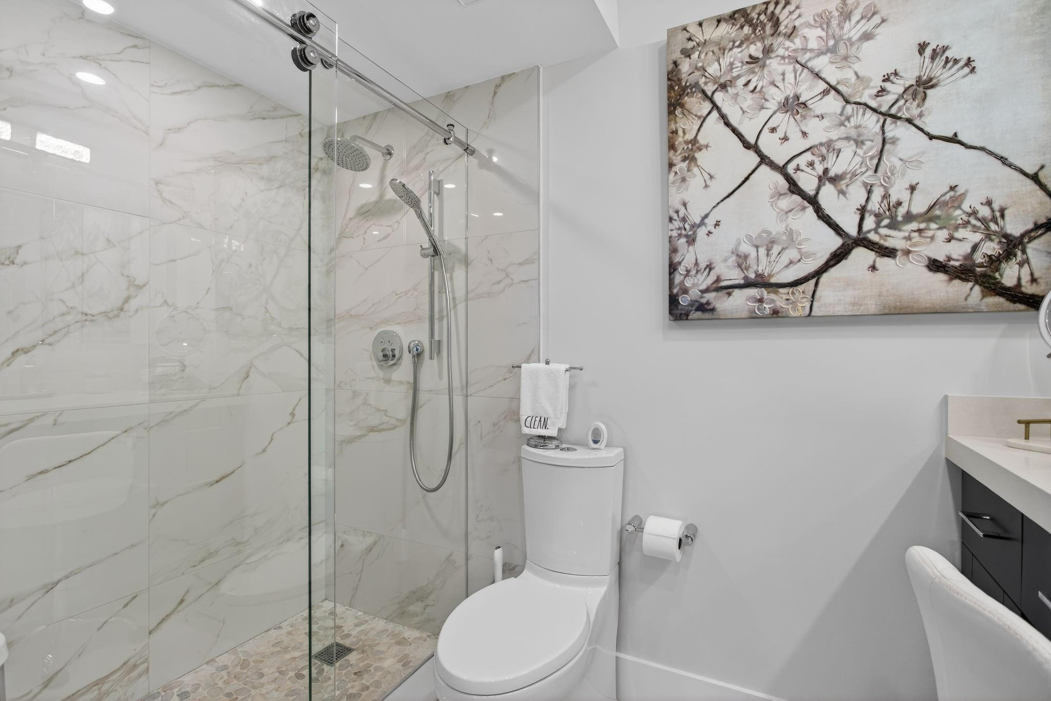 HILLSBORO COVE - Residential