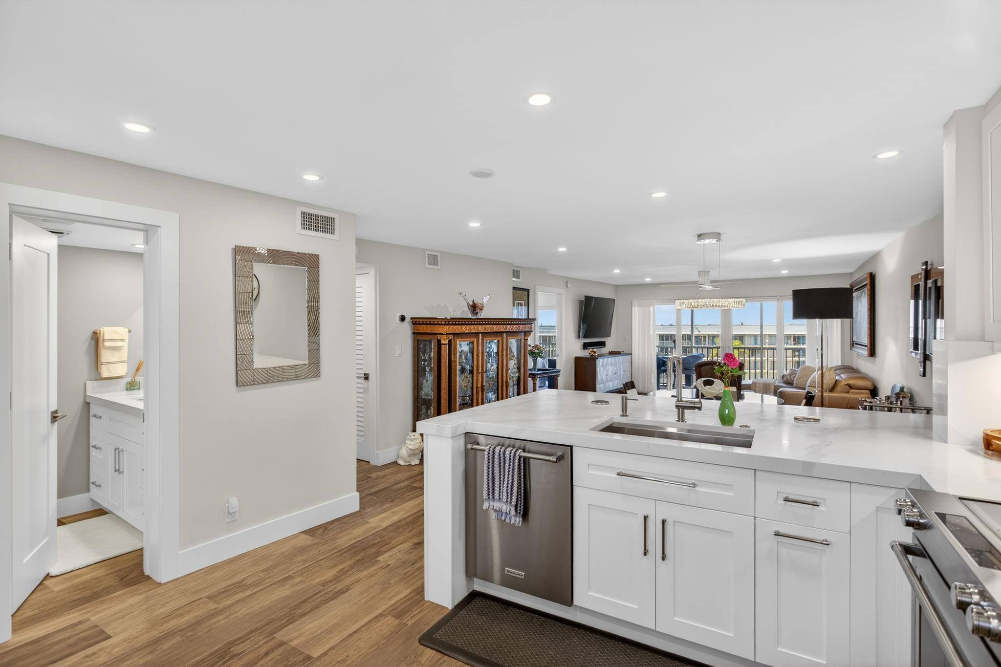 HILLSBORO COVE - Residential