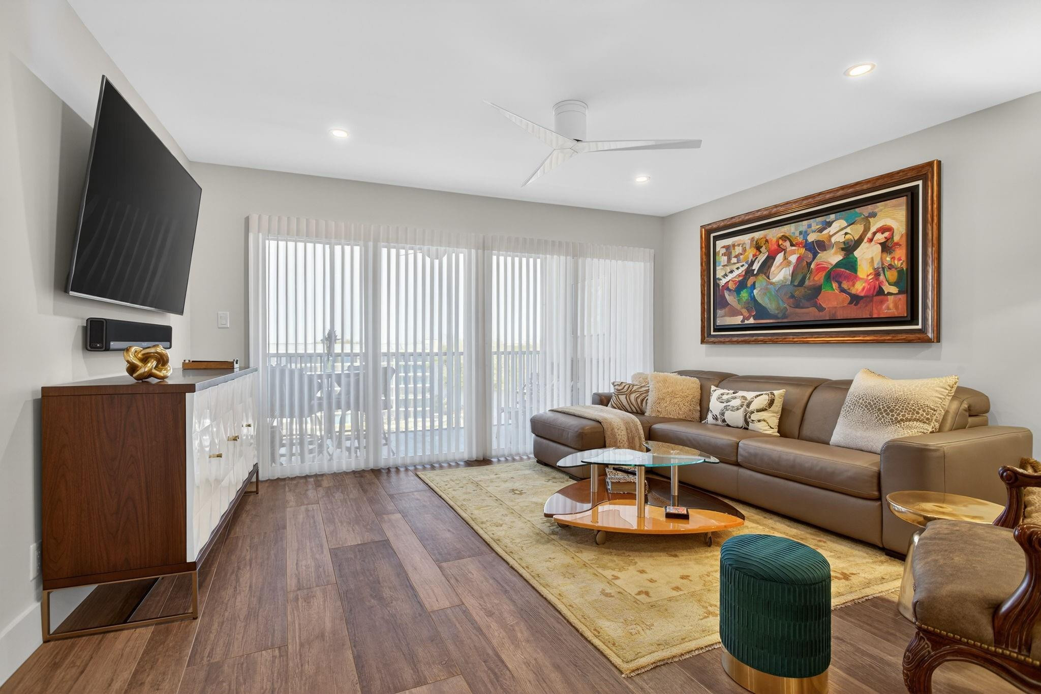 HILLSBORO COVE - Residential