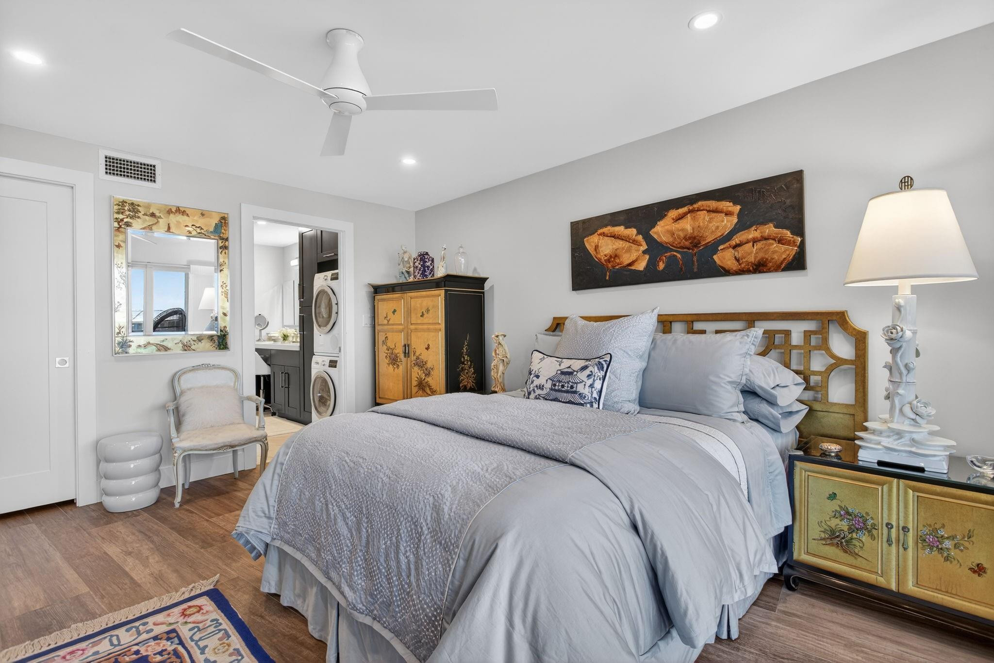 HILLSBORO COVE - Residential