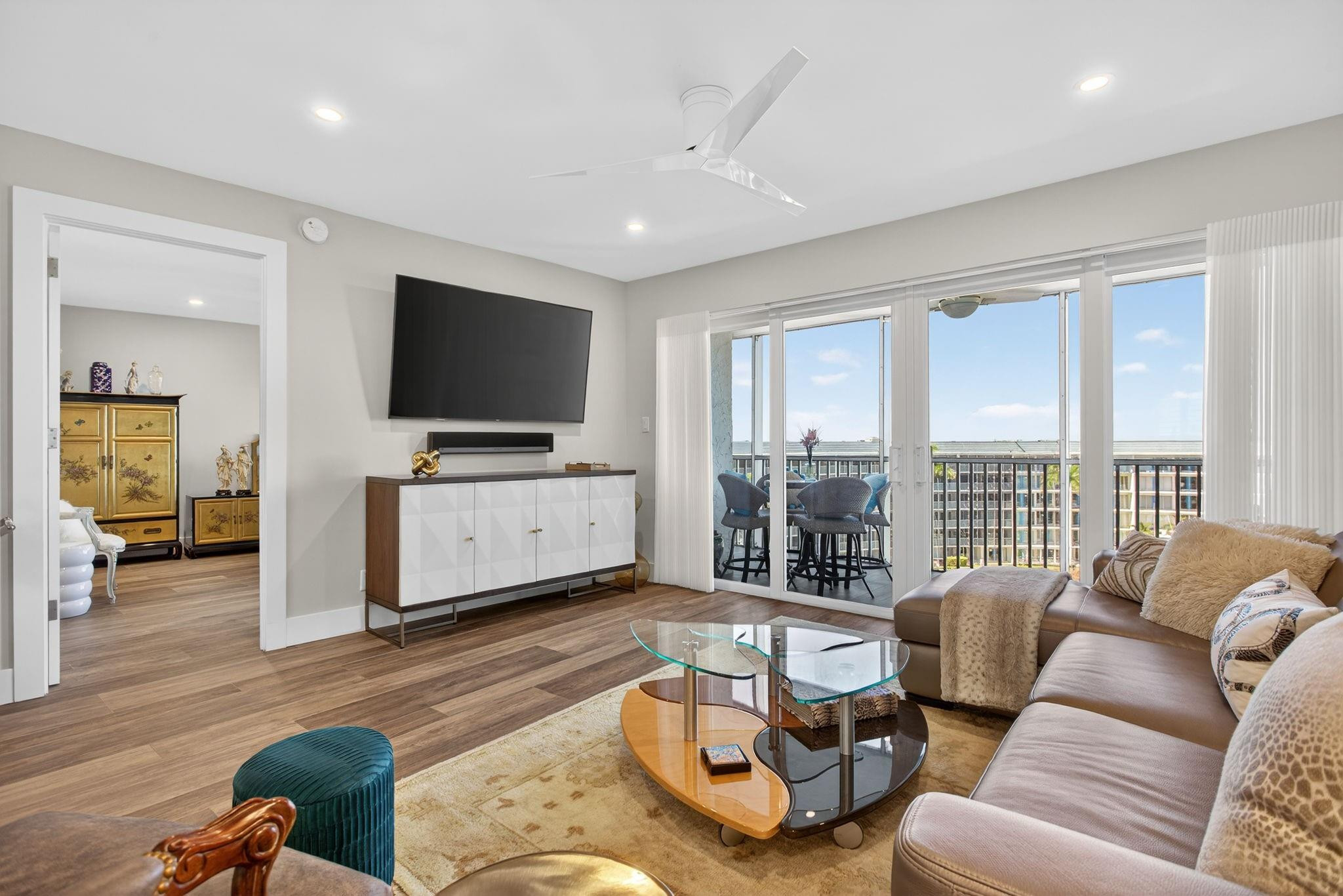 HILLSBORO COVE - Residential